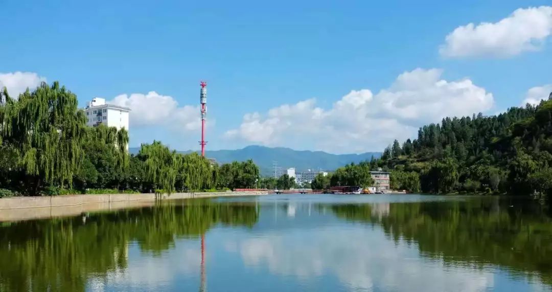 玉龙溪景区